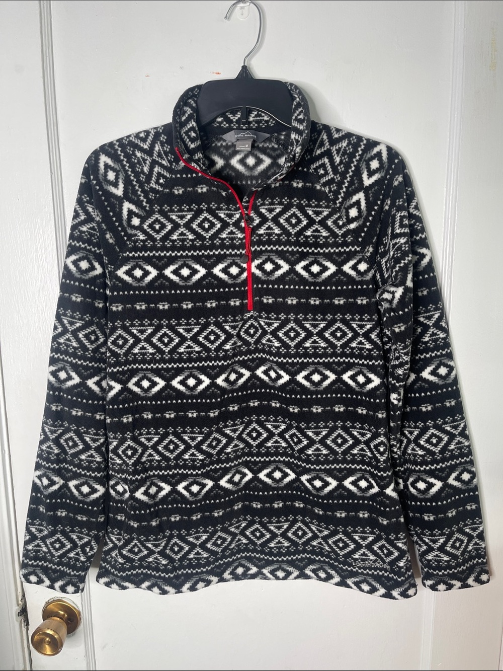 Eddie Bauer Medium Fleece Quarter Zip Pullover Jacket Top Black White Aztec M